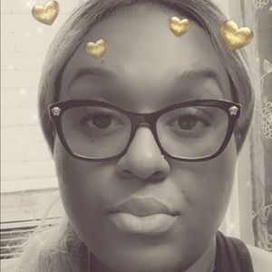 Meet your Posher, Aly